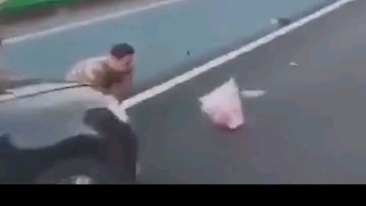 惨啦惨啦…对不起啊